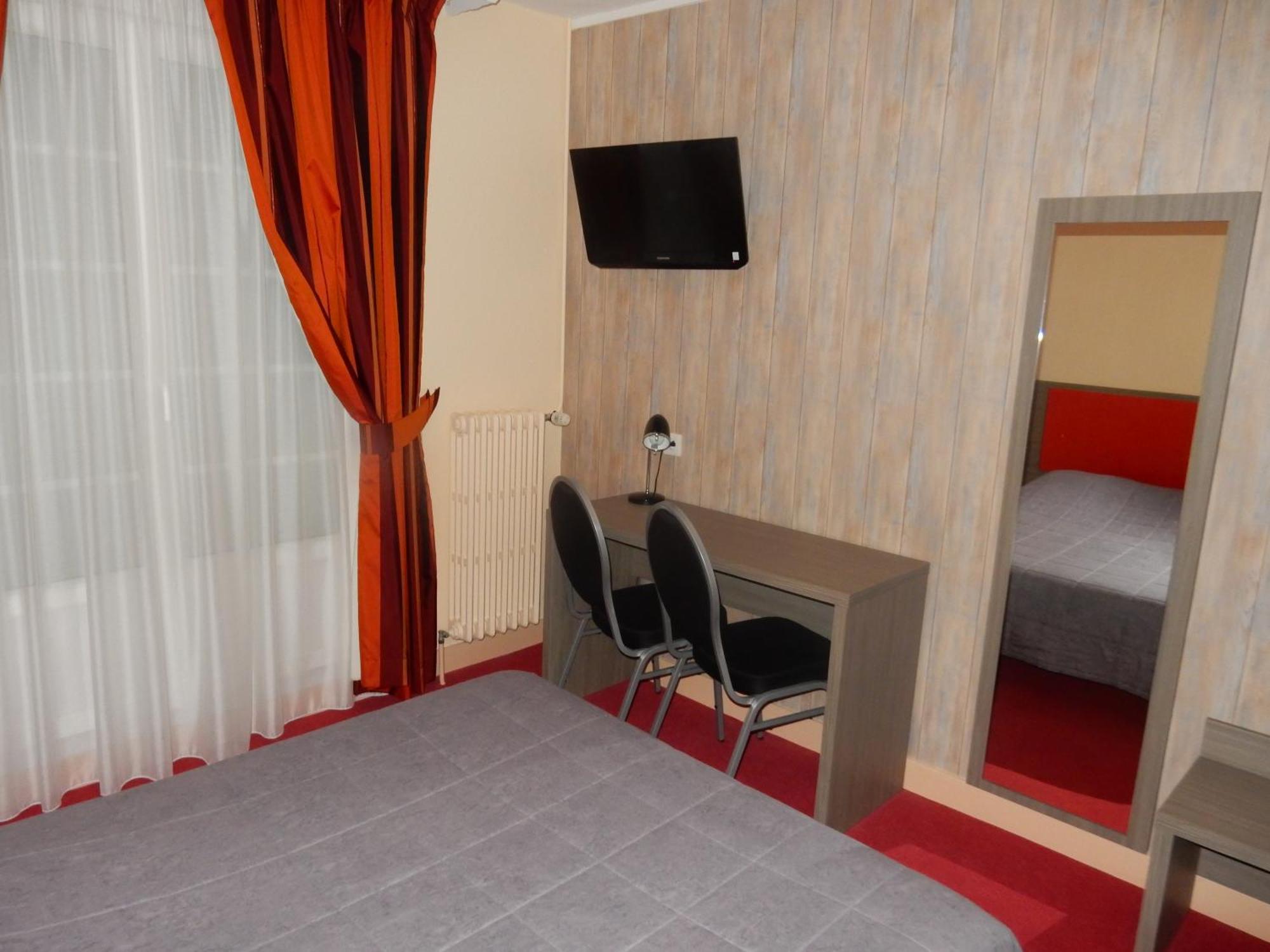 Logis Hotel Saint-Hubert Cour-Cheverny Rom bilde