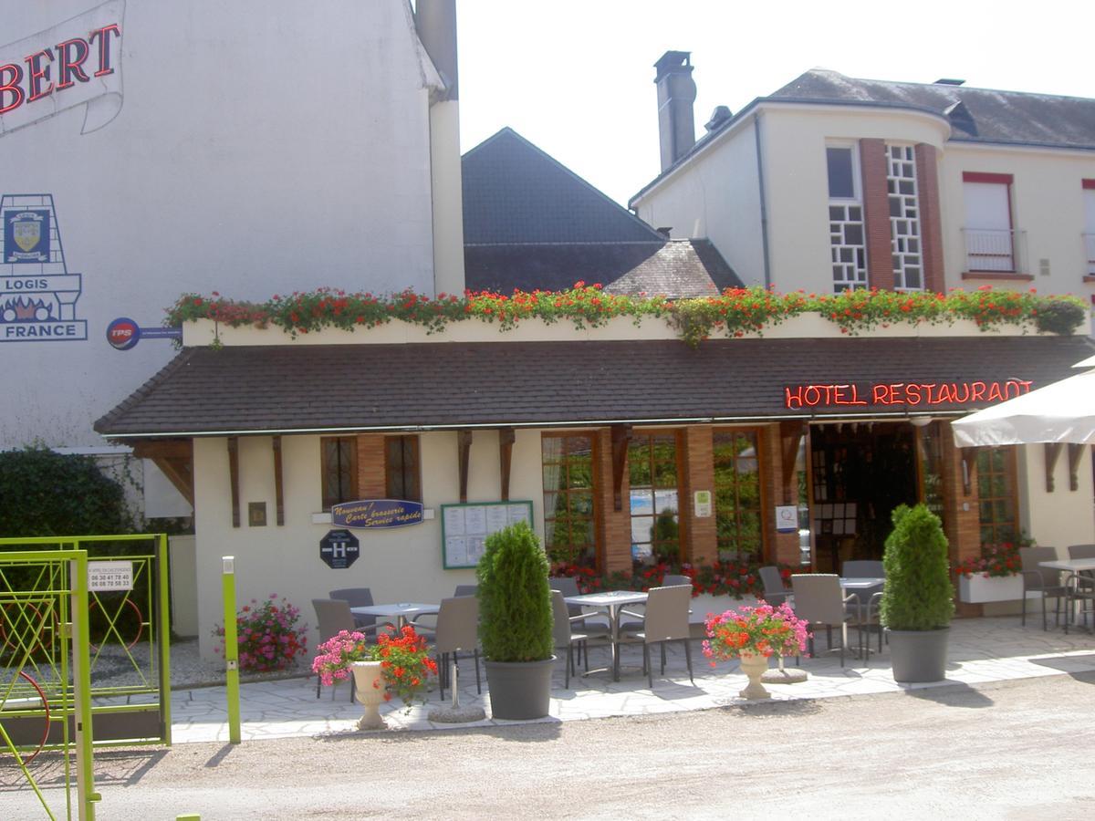Logis Hotel Saint-Hubert Cour-Cheverny Eksteriør bilde
