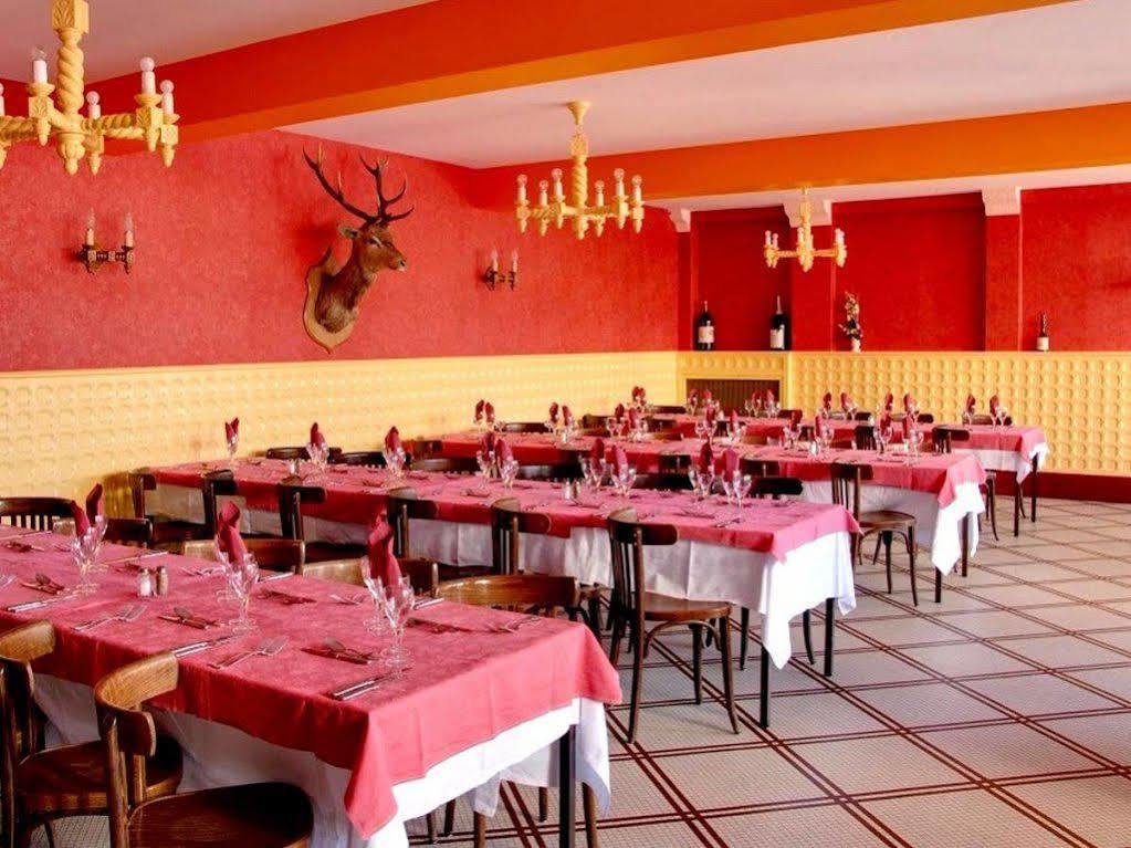 Logis Hotel Saint-Hubert Cour-Cheverny Eksteriør bilde