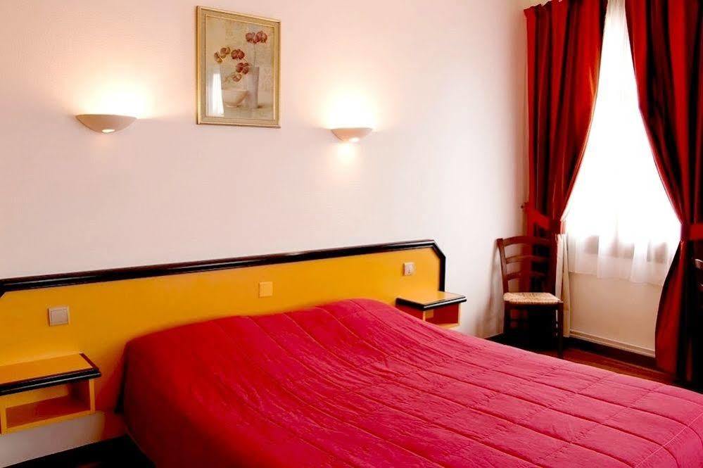 Logis Hotel Saint-Hubert Cour-Cheverny Eksteriør bilde